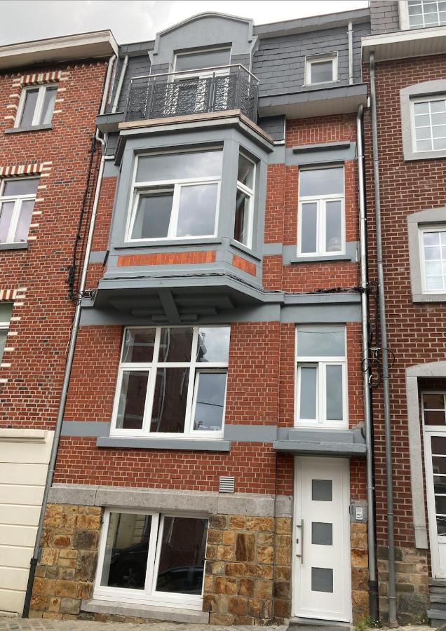 Les Duplex De La Place Des Ecoles سبا المظهر الخارجي الصورة