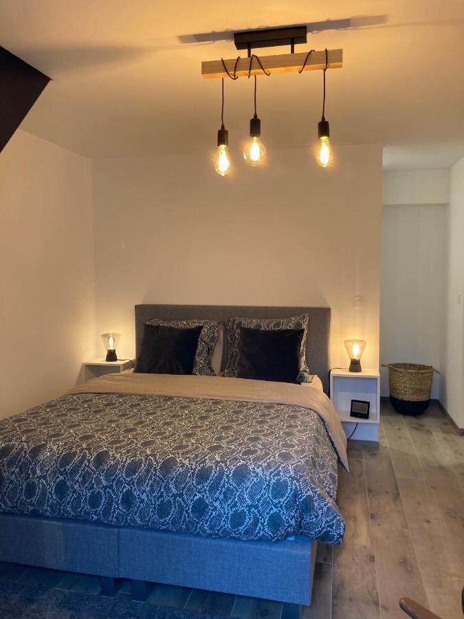 Les Duplex De La Place Des Ecoles سبا المظهر الخارجي الصورة