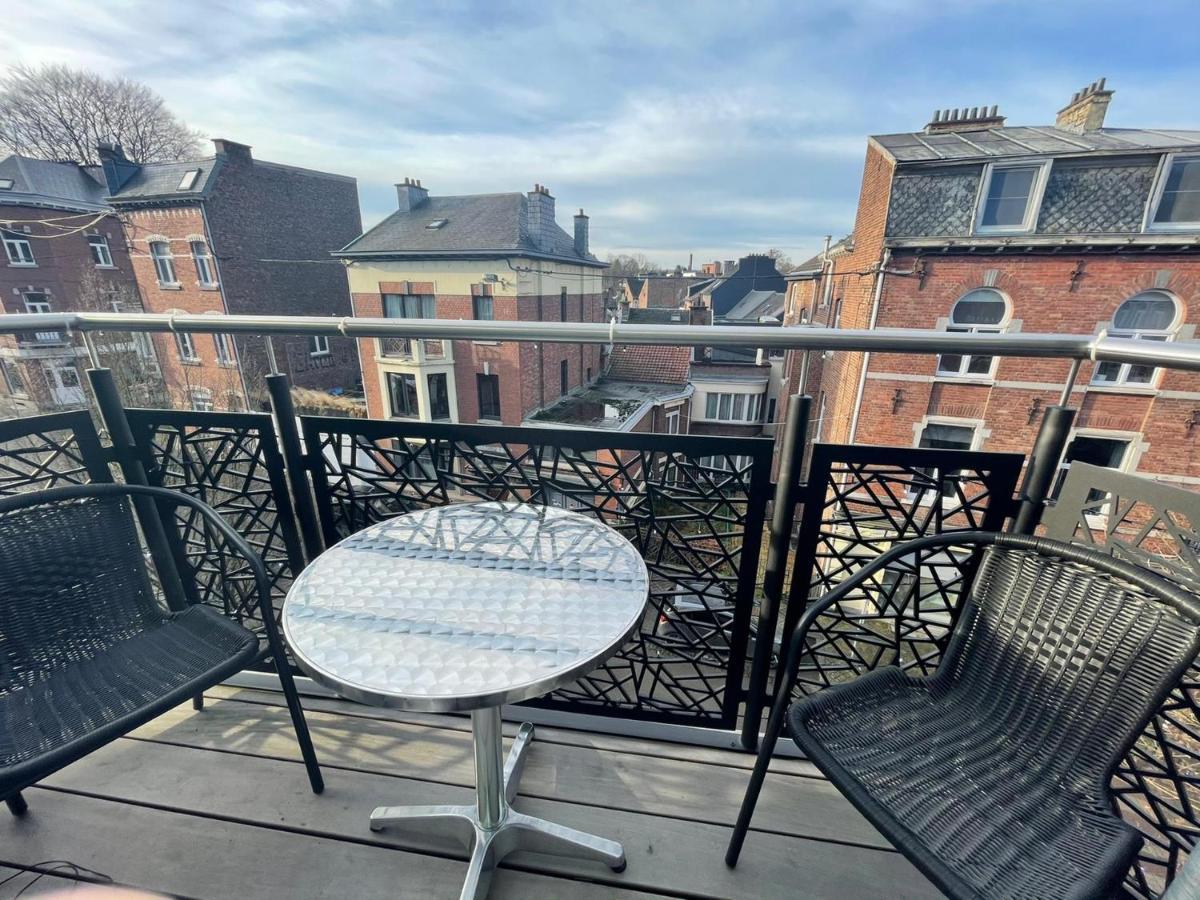 Les Duplex De La Place Des Ecoles سبا المظهر الخارجي الصورة