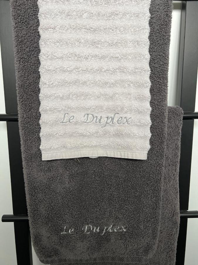 Les Duplex De La Place Des Ecoles سبا المظهر الخارجي الصورة