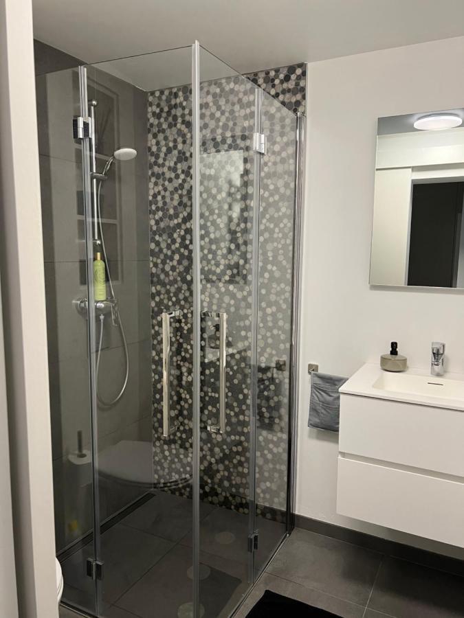 Les Duplex De La Place Des Ecoles سبا المظهر الخارجي الصورة